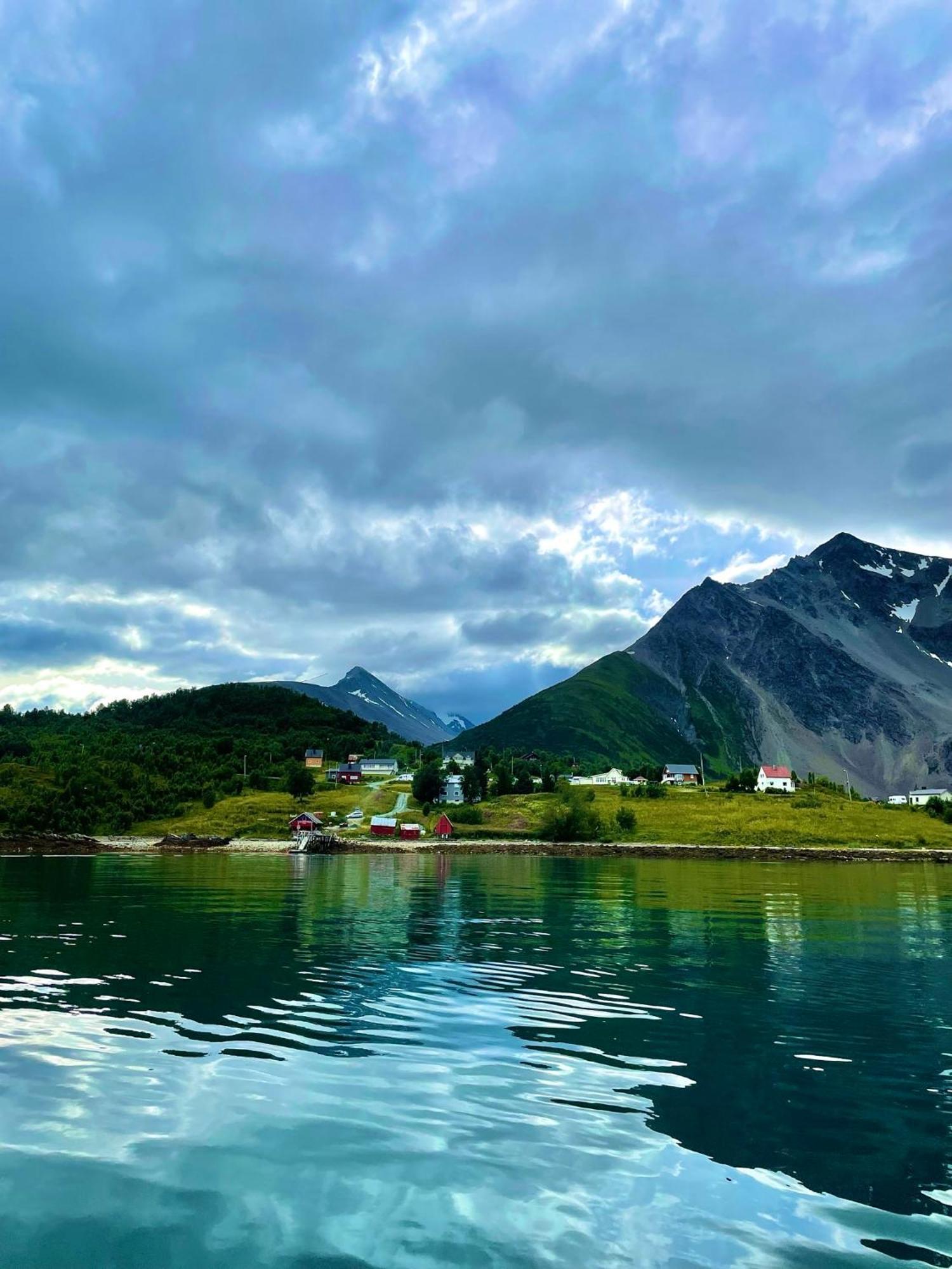 Lyngen Aurora House Vila Koppangen Exterior foto