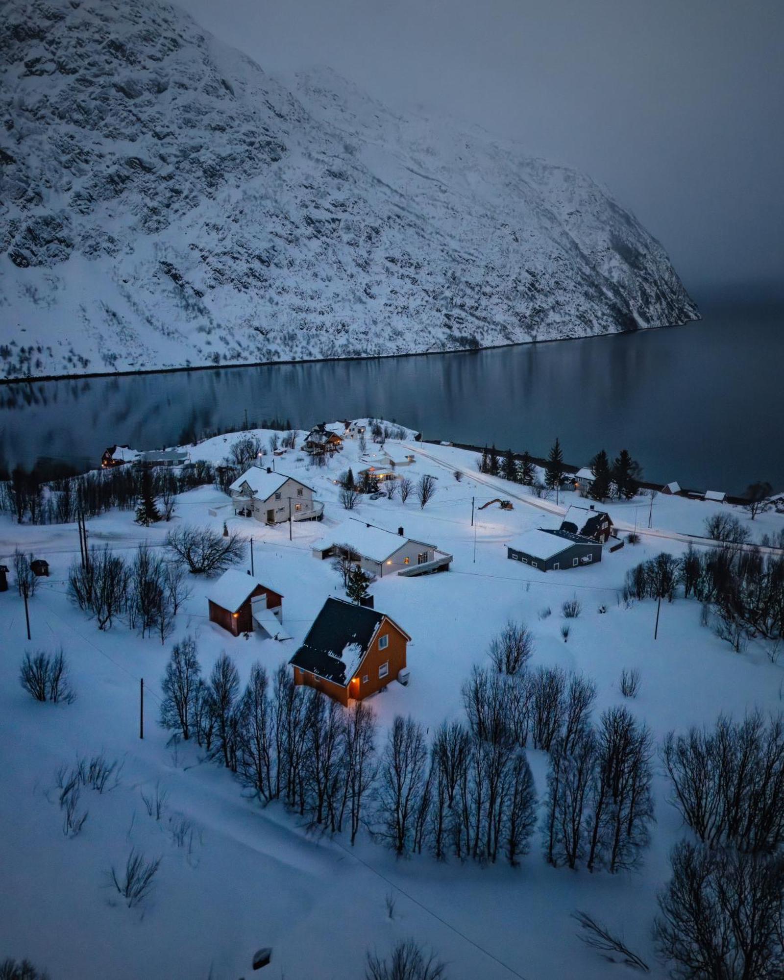 Lyngen Aurora House Vila Koppangen Exterior foto